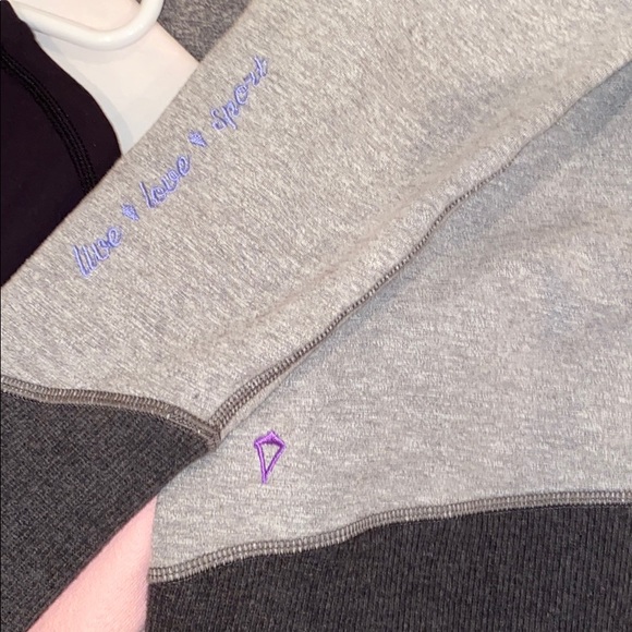 ivivva jacket - Picture 3 of 3